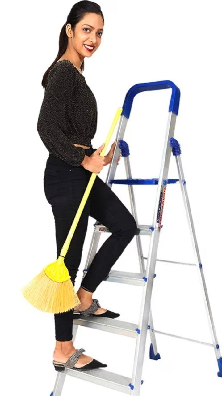 Aluminium Folding 5 Step Ladder
