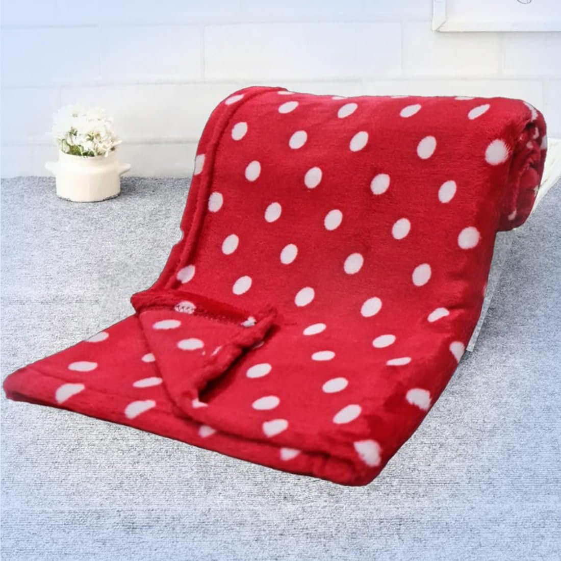 Bumtum Super Soft New Born Baby Polka Dot Blanket | Wrapper Sheet for Baby Boys & Baby Girls | Lightweight | Super Comfortable (100cm x 75cm, Red)