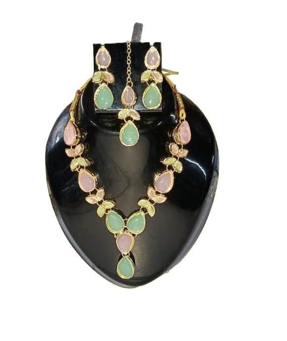Women Kundan Necklace Earrings Maangtika Set Gold Plated Artificial Stone Adjustable Bridal Party Jewellery Set Multi Free Size