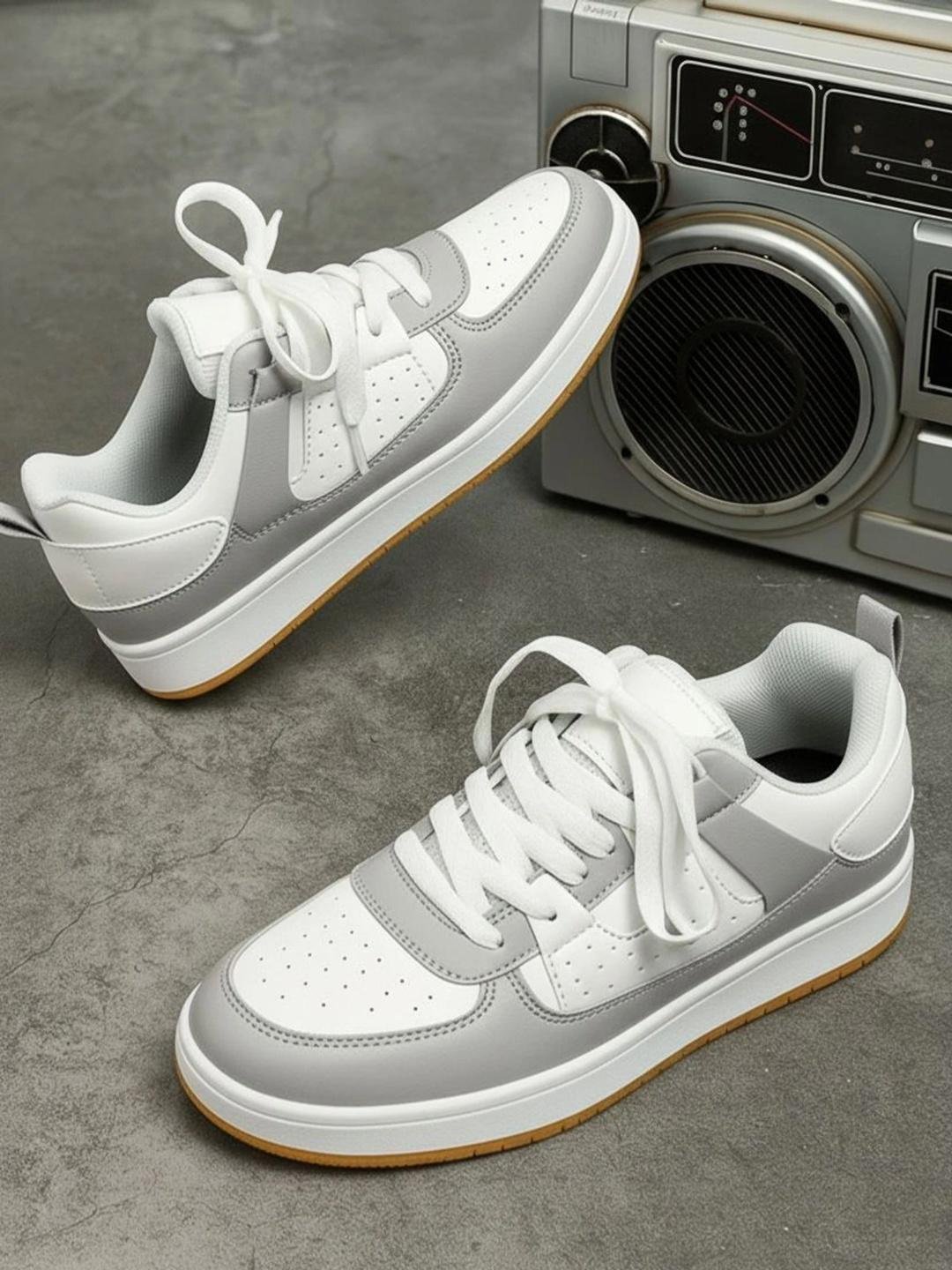 Casual Shoes Layasa