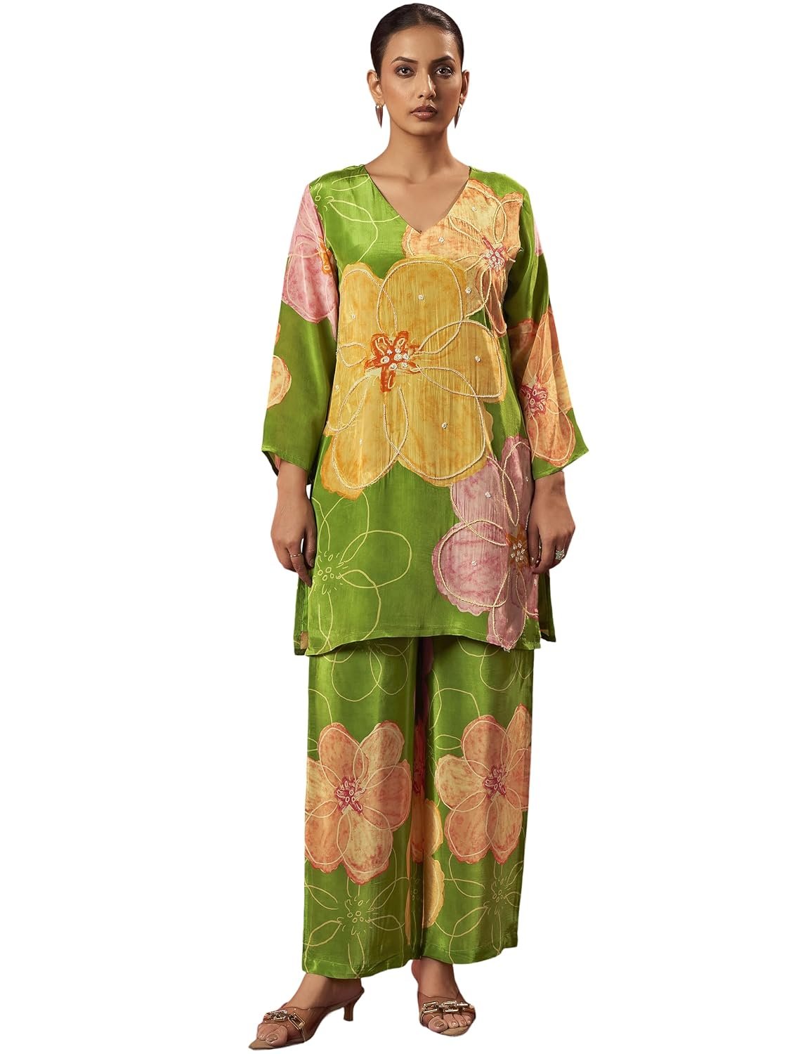 Arangya Women's Pure Crepe Hand Work Co Ord Set for Women l Stylish Modern Kurta with Side Pocket Bottom l Family Gatherings