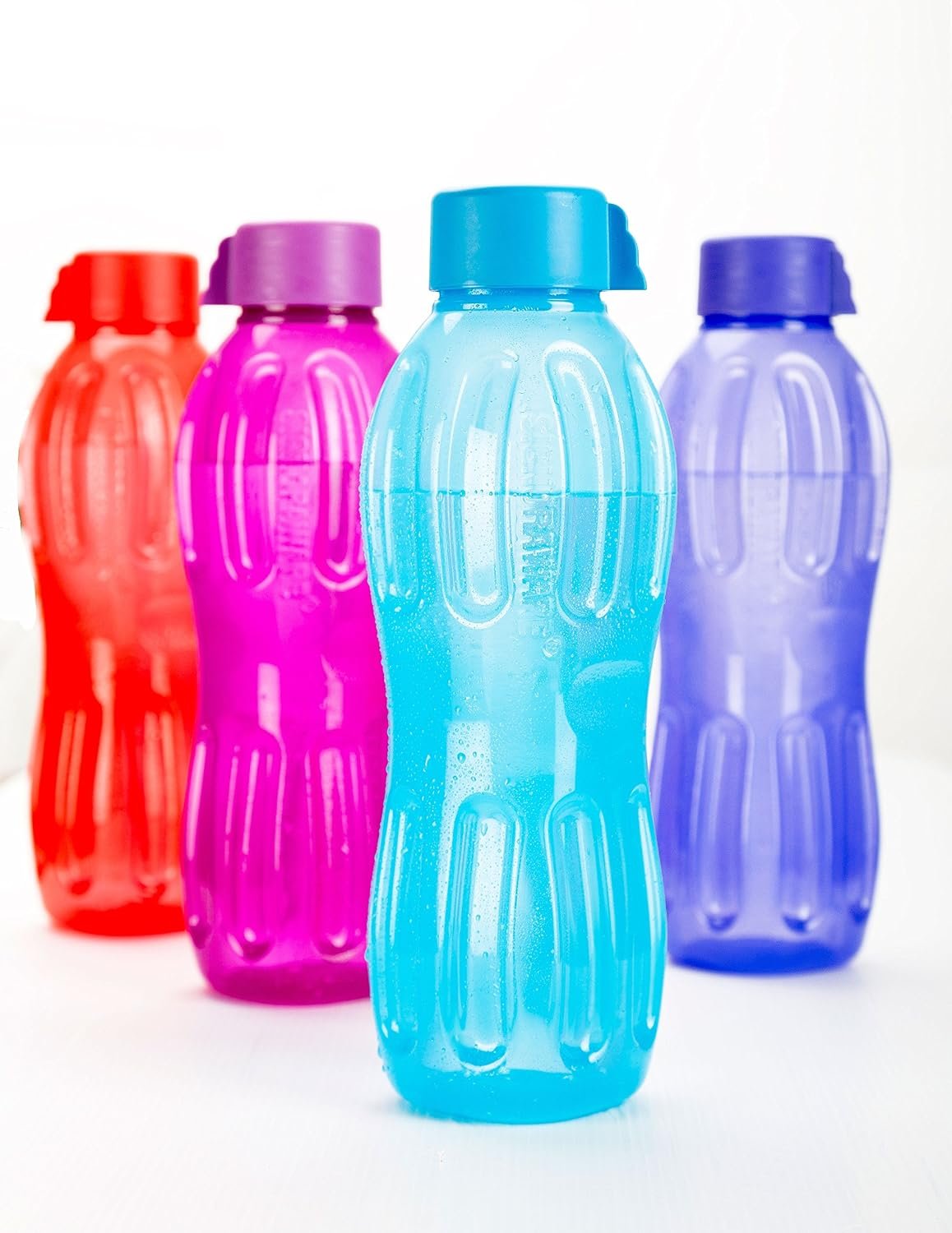Signoraware Aqua Fresh BPA Free Plastic Bottle | LeakProof | Freezer & Dishwasher safe | Ideal for School, Office, Gym & Outdoor Use | Best for Storing Cold beverages (1Ltr | Setof4 | Multicol
