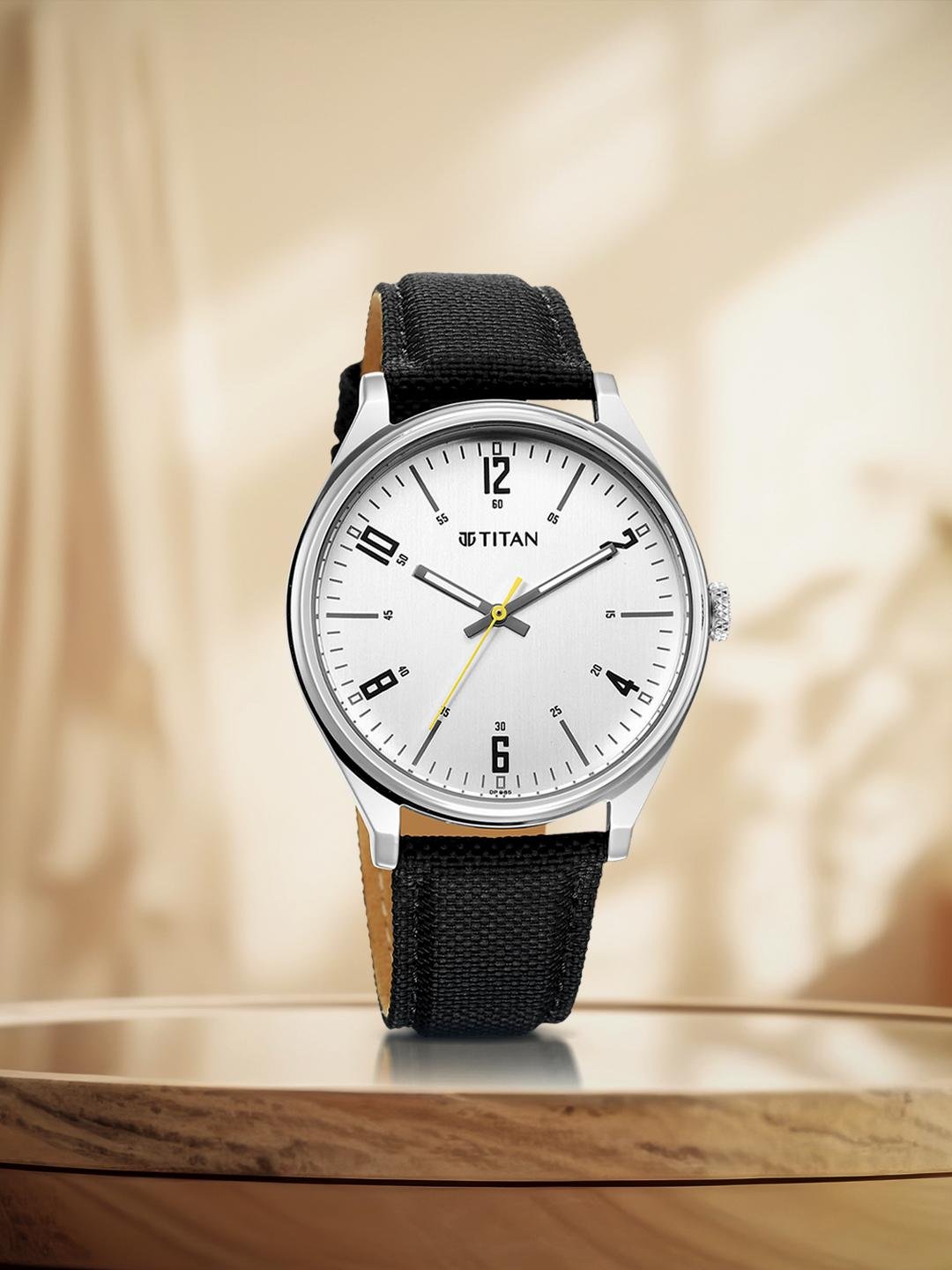 Buy Titan Men Dial & Bracelet Style Straps Analogue Watch 10024SL01 -  - Accessories for Men